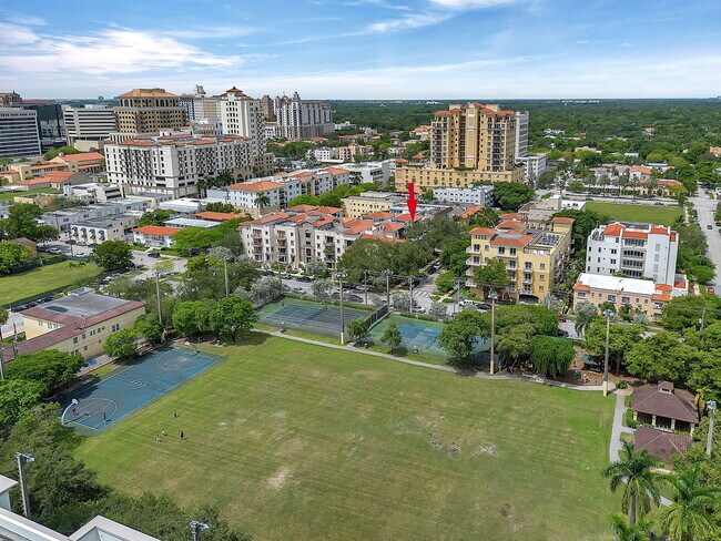 Foto del edificio - 1650 Galiano St