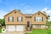 Primary Photo - 513 NW Willow Dr