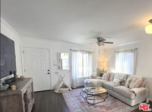 Foto del edificio - 3125 Stanford Ave