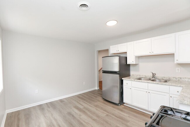 Foto del edificio - 422-424 W 30th Street