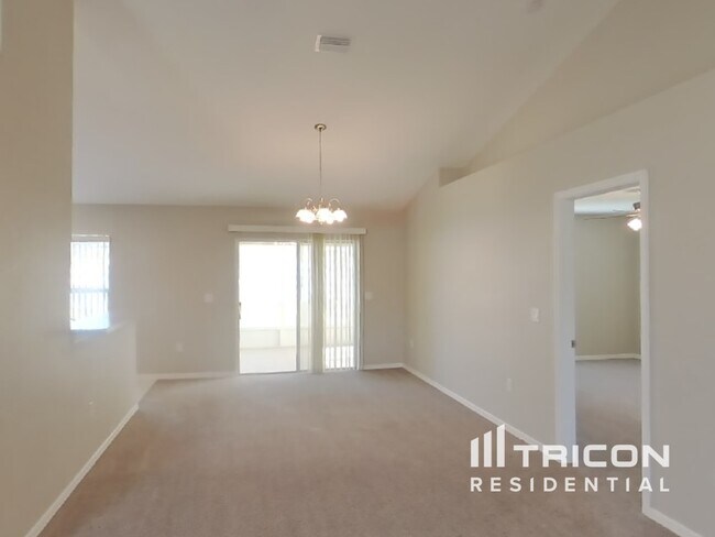 Building Photo - 4252 Bayridge Ct