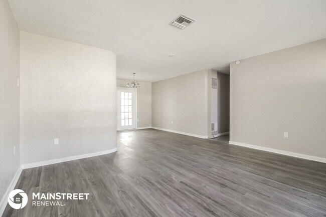 Building Photo - 1625 Rosedale St