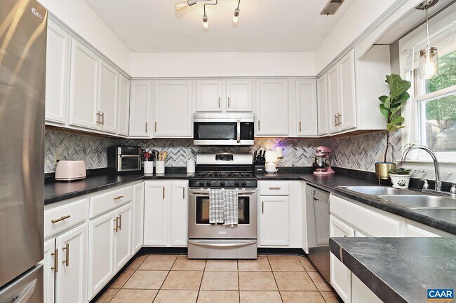 Building Photo - 1482 Minor Ridge Ct