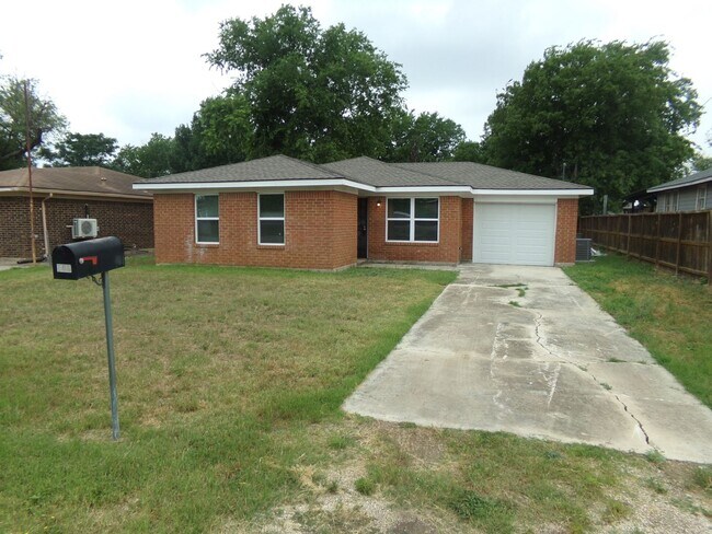 Foto del edificio - Updated 3/1 in Cibolo