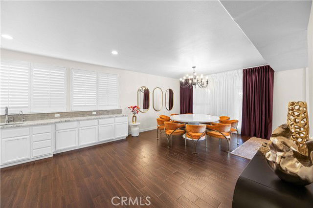 Foto del edificio - 27503 Wellsley Way