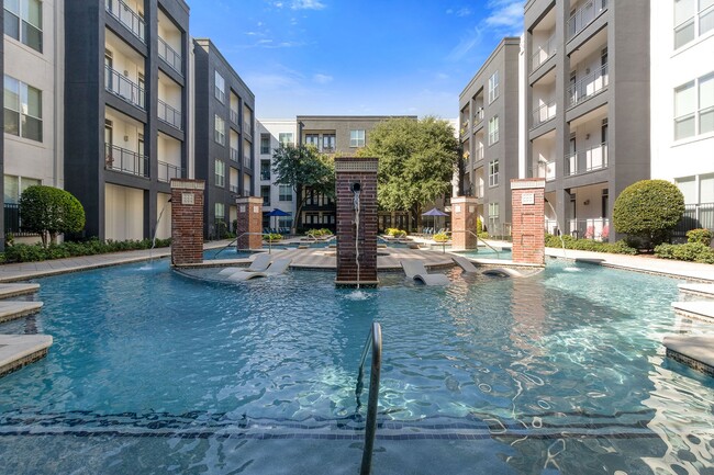Expansive swimming pool with poolside loungers - ICON at Ross
