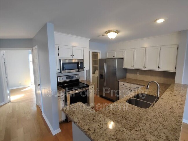 Building Photo - 9041 J M Keynes Dr