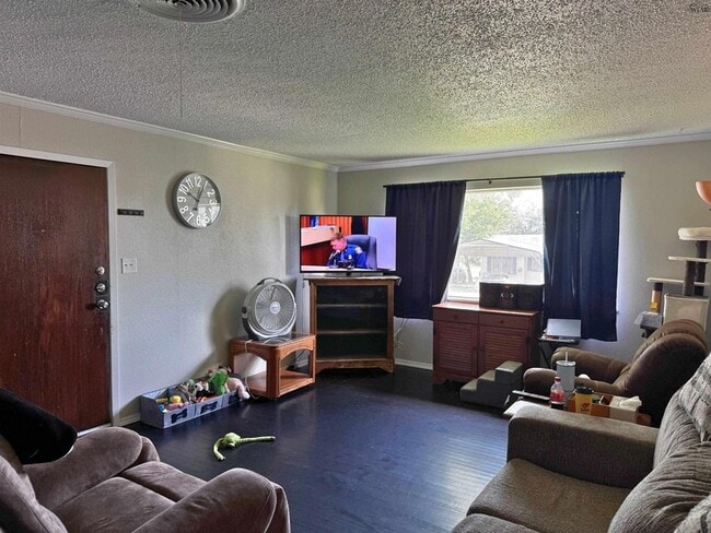 Foto del edificio - 1609 Sunnyside Ln