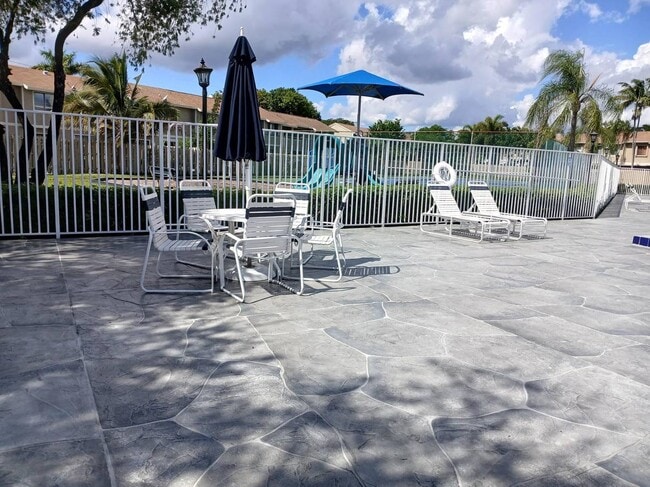 Building Photo - 11174 NW 36th St