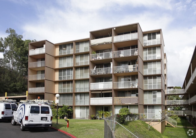 Building Photo - 95-2043 Waikalani Pl