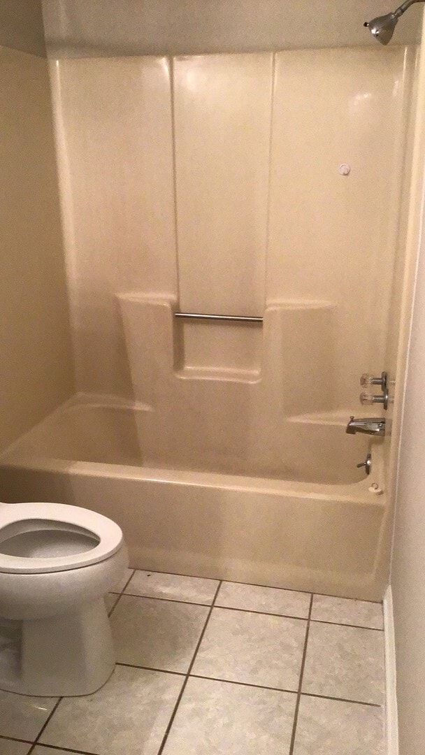 Building Photo - 1 Bedroom Condo in the Desirable Cobblesto...