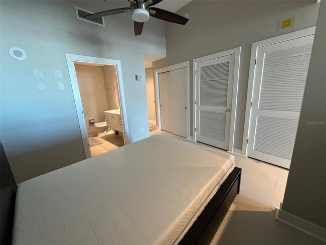 Foto del edificio - 1208 E Kennedy Blvd