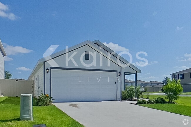 Building Photo - 4383 SW 85 Ln