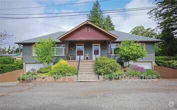 Building Photo - 4 Webster Pl