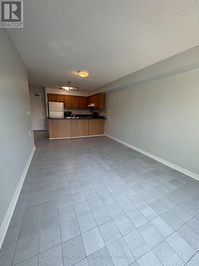 Building Photo - 890 Sheppard Ave W