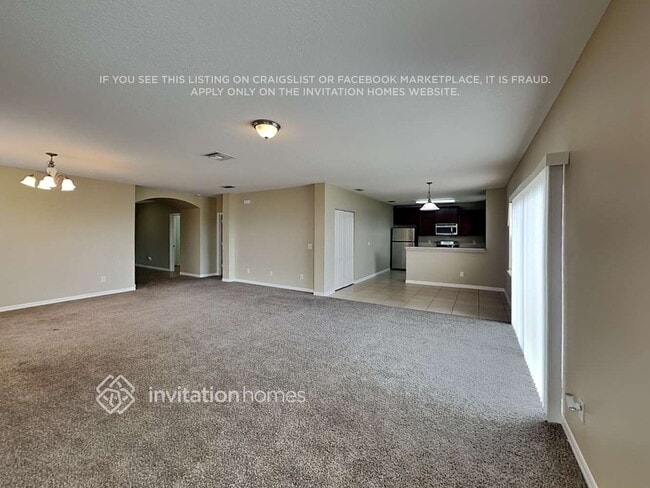 Foto del edificio - 4821 Windbourne Way