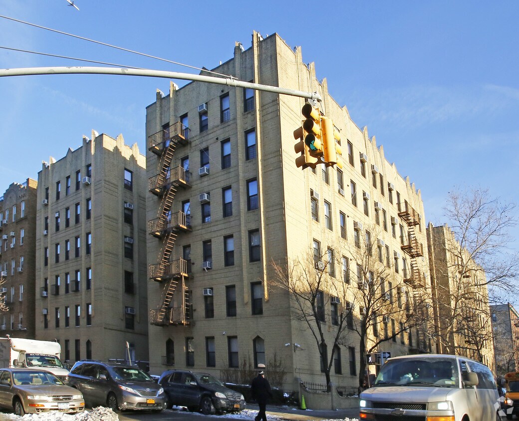 5100 15th Ave, Brooklyn, NY 11219 5100 15th Ave Brooklyn, NY