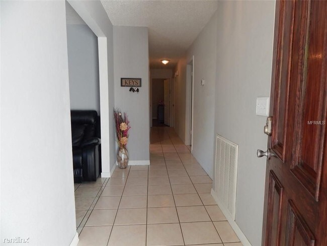 Building Photo - 3 br, 2 bath House - 2901 W Cordelia St