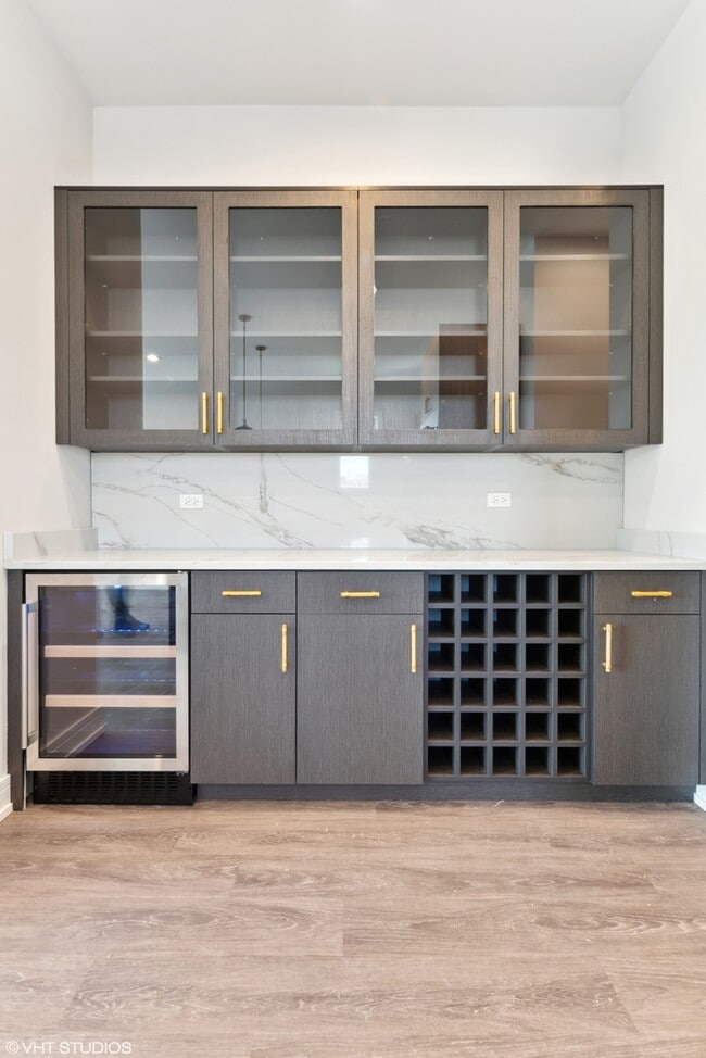 Foto del edificio - 4336 S Vincennes Ave