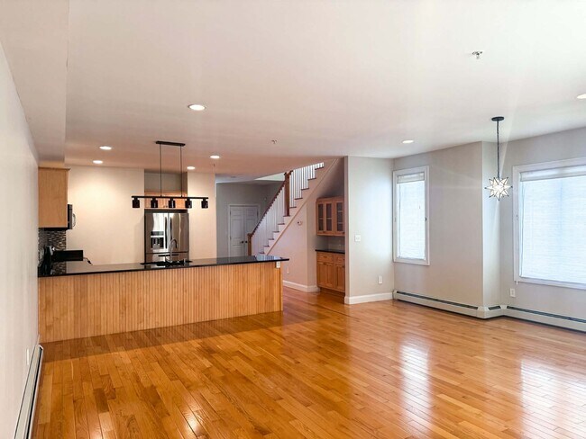 Foto del edificio - Luxury long term rental in the Heart of Br...