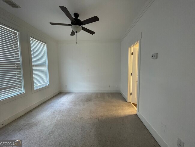 Foto del edificio - 793 Liberty Commons Dr NW
