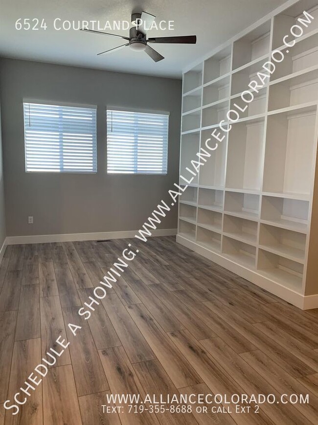 Foto del edificio - 6524 Courtland Place
