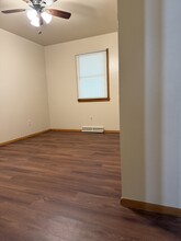 Building Photo - 2203 1/2 Lantern Hill Dr