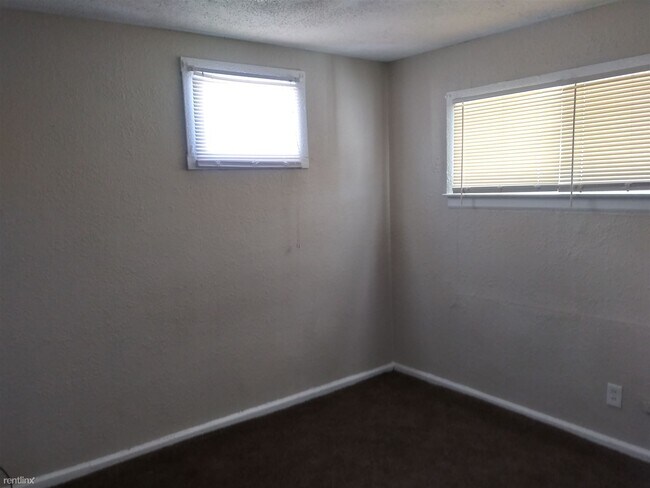 Foto del edificio - 2 br, 1 bath House - 20751 Dexter Blvd