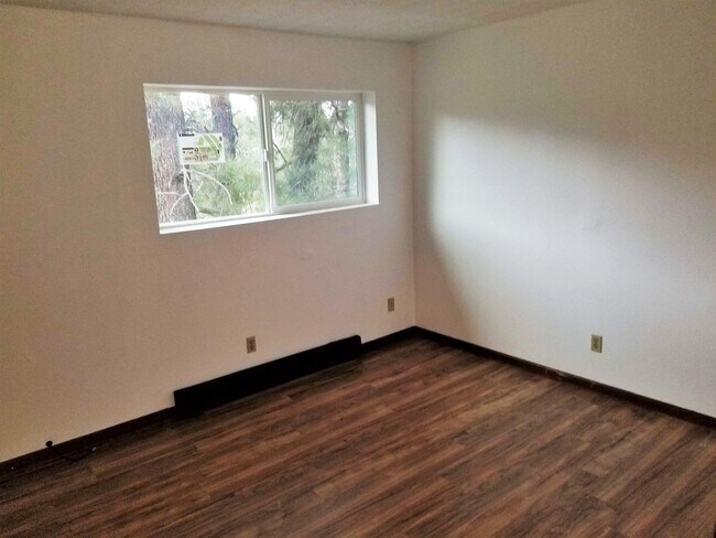 Foto del edificio - $200 OFF 1st Month! Updated 2 Bed, 1 Bath Townhouse next to NAU!! Students & Sm. Pets OK !! Avail...