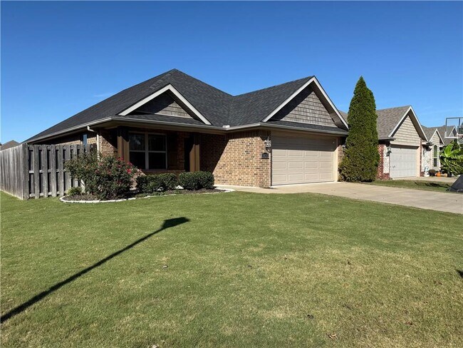 Foto del edificio - 3031 N Bentley Ridge