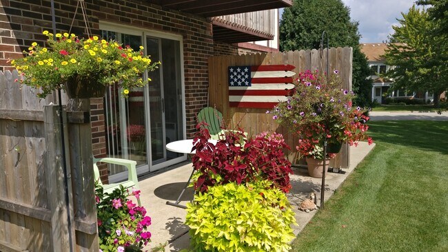 Foto del edificio - 600 Crescenzo Ct