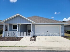 Building Photo - 470 SW 251st St