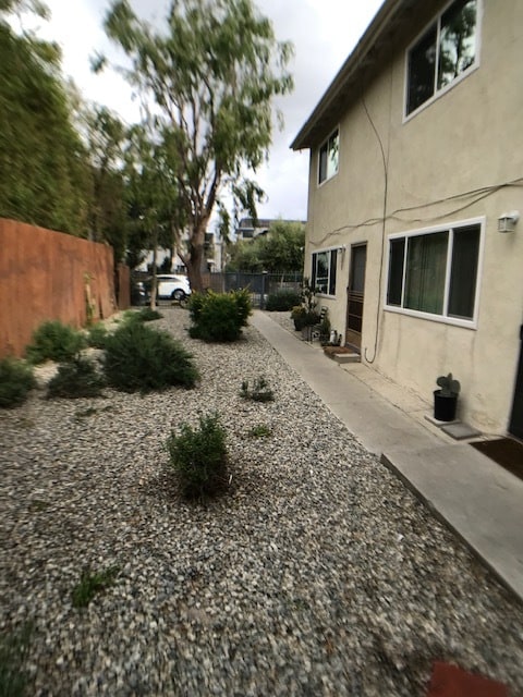 Building Photo - 608 Santa Clara Ave