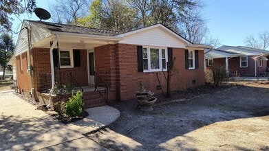 Building Photo - 5111 Palmetto Ln