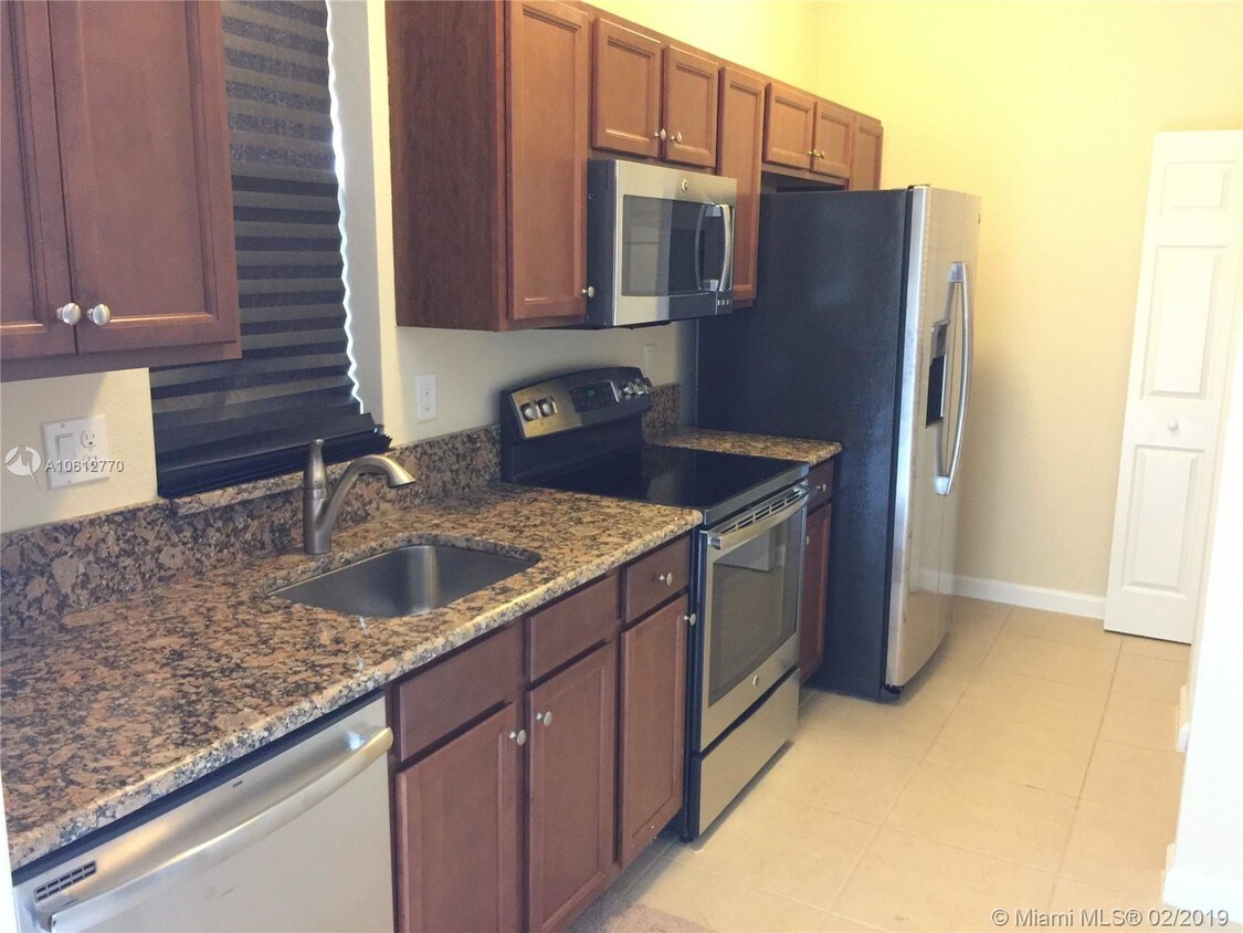 Foto principal - 9441 SW 172nd Ave