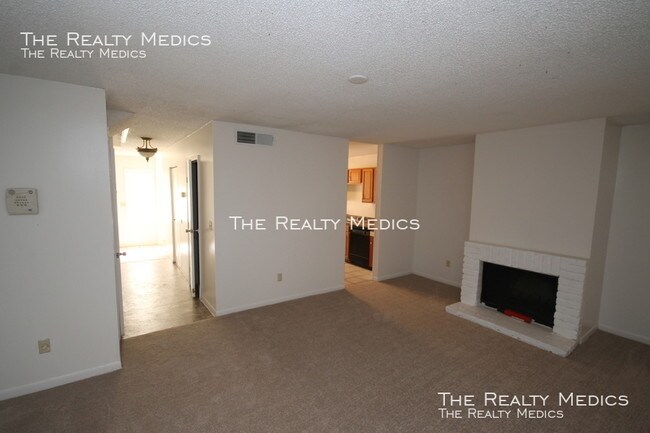 Foto del edificio - 2363 Huntington Green Ct