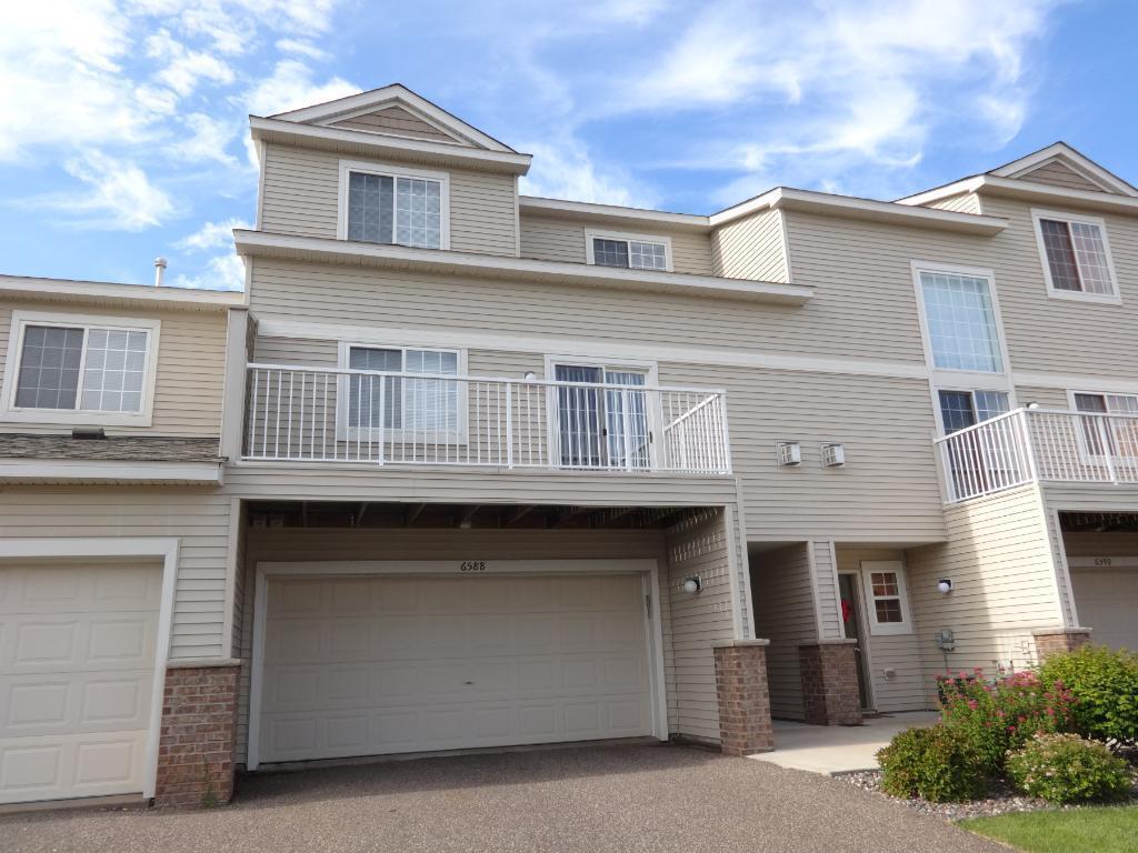 17714 Elm Rd N, Osseo, MN 55311 Townhome Rentals in Osseo MN