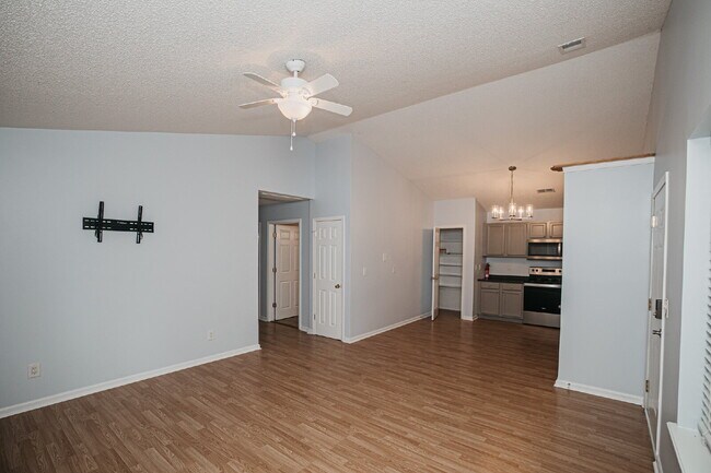 Foto del edificio - Charming 3 bed, 2 bath Mt. Pleasant Rental