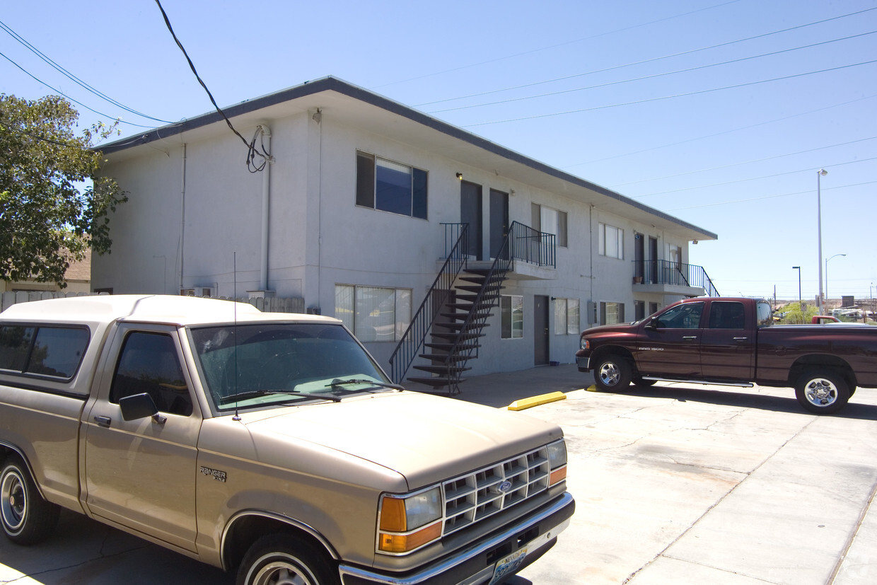 Foto del edificio - 5820 Dodd St