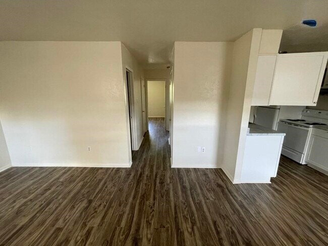 Foto del edificio - 1502 NW Kingsbury Ave