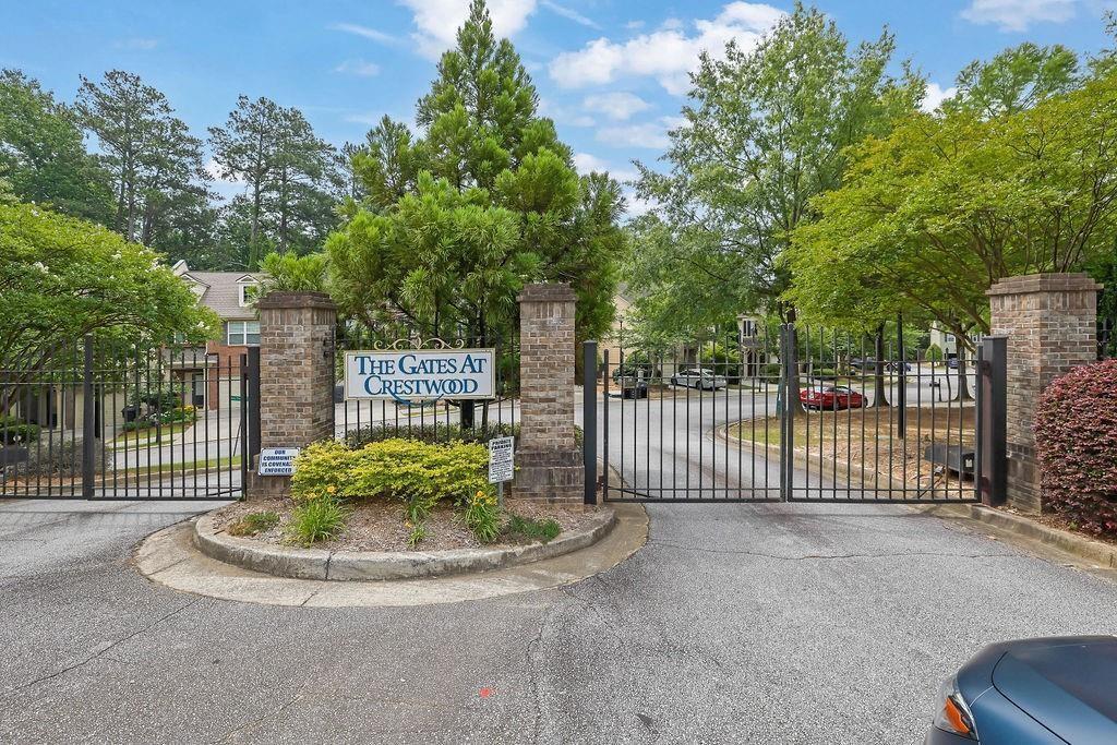 Foto principal - 1665 Southgate Mill Dr