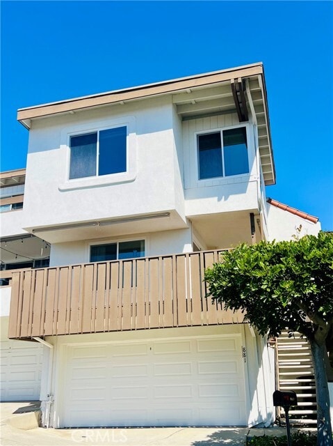 Building Photo - 881 Calle Pluma