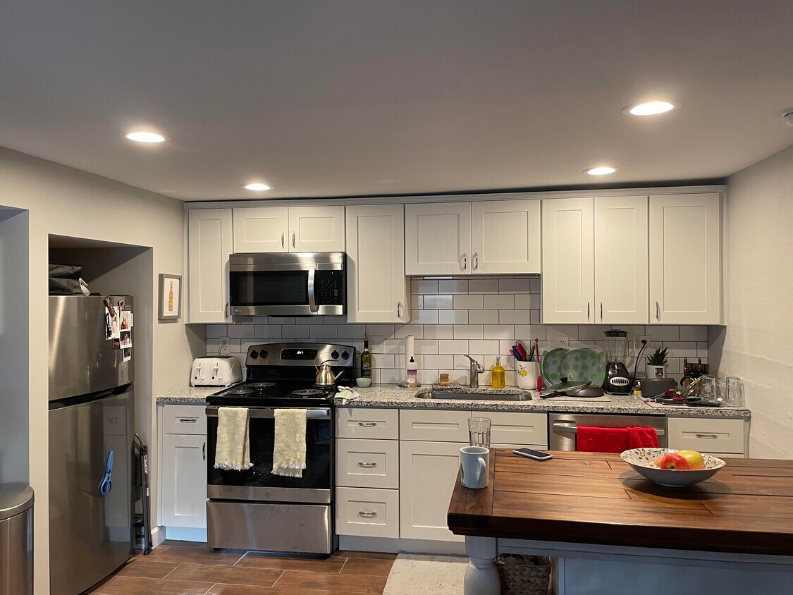 4158 Allendale Dr Unit 5, Cincinnati, OH 45209 Apartments in