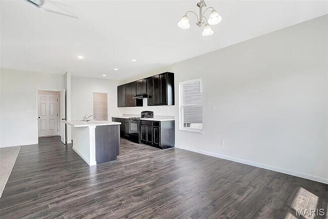 Foto del edificio - 810 Colony Rdg Ct