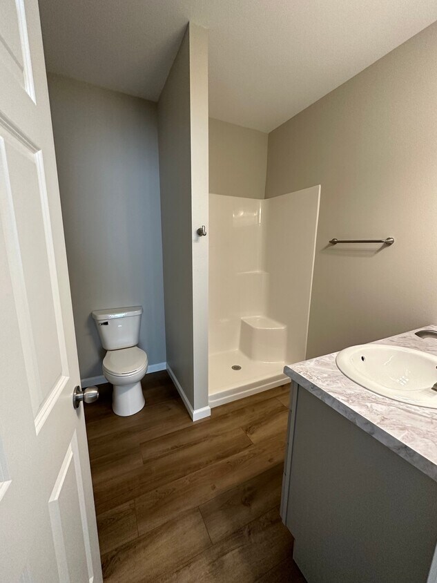 Building Photo - 2550 Granite Dr NW
