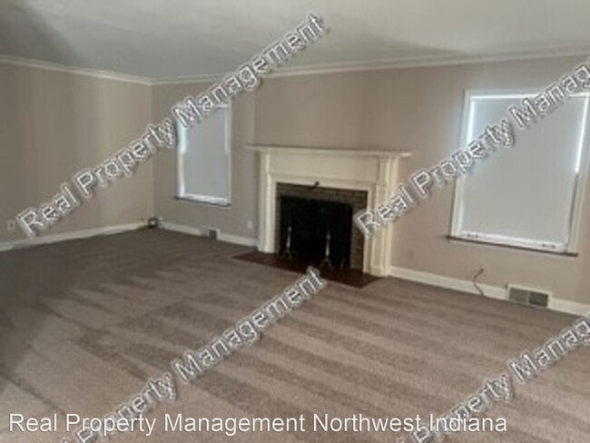 Building Photo - 3 br, 1.5 bath House - 141 N. Grant Street