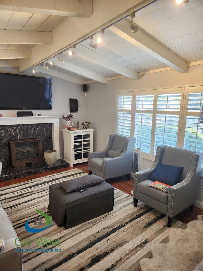 Building Photo - $4095 - **COMING SOON** - Light & Bright 3 Bd/2 Ba Single Family Blossom Valley Home w/ Pool & Solar