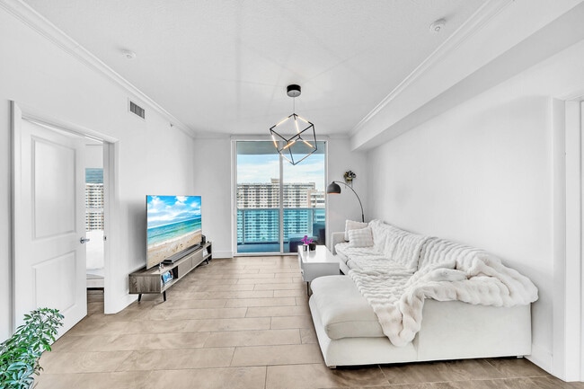 Foto del edificio - 1945 S Ocean Dr