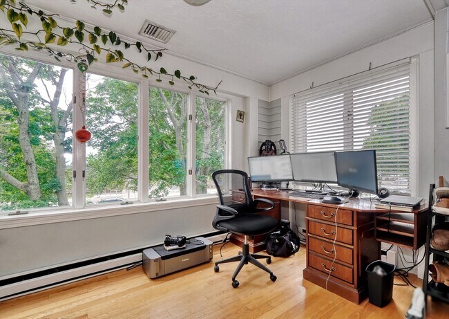 Foto del edificio - 1632 Columbia Rd