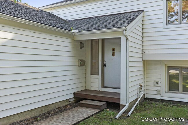 Foto del edificio - 2142 Barnard St SE